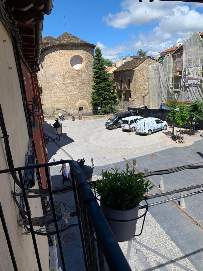 Maison Del Arc Jaca Exterior foto